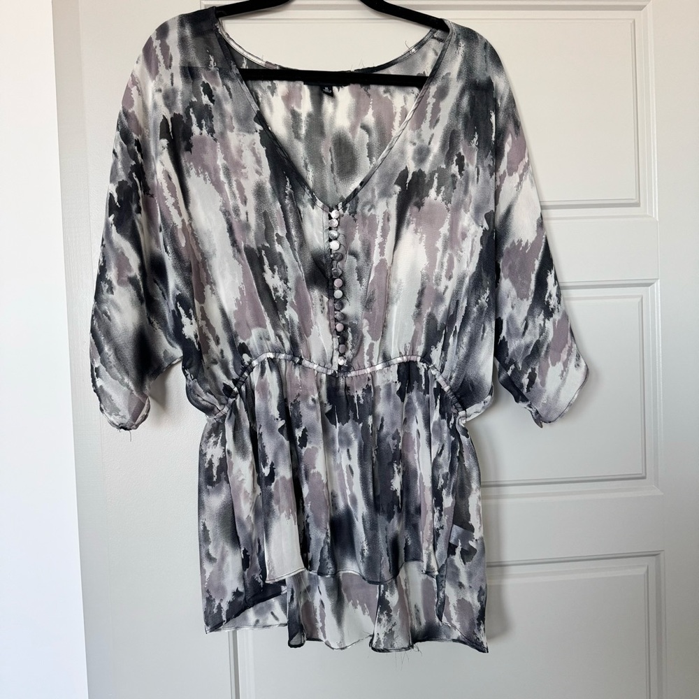 LOGIX Blouse - SIZE XL